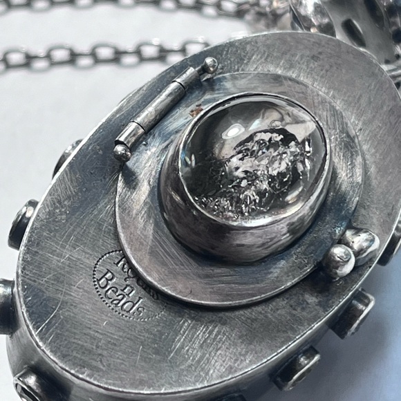 one of a kind hand crafted Guanyin carved quartz moonstone treasure box pendant - Picture 6 of 16